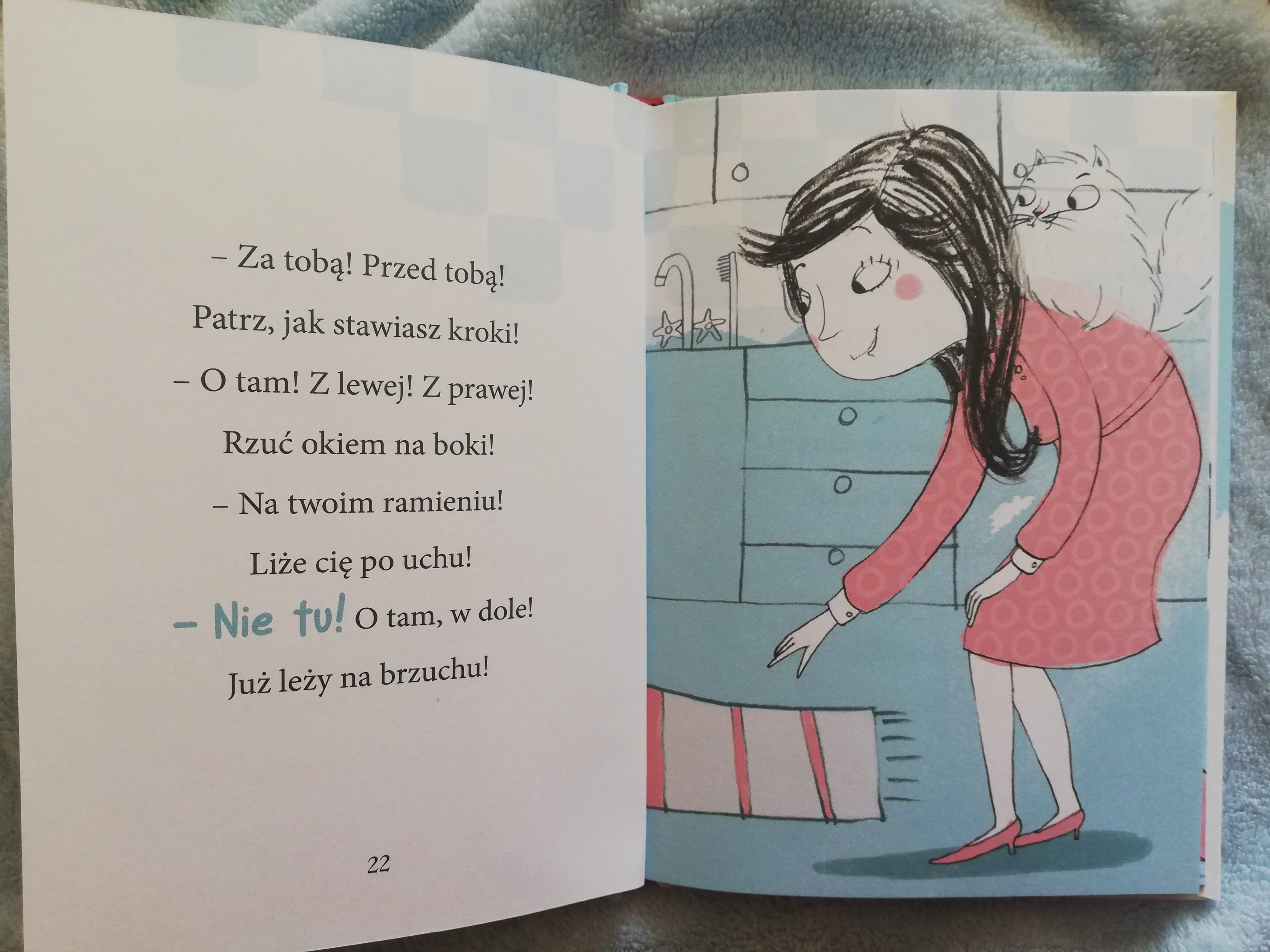 mama zaprzyjaźnia się ze zmyślonym kotem